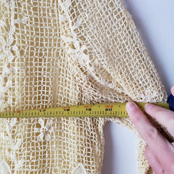 Forever21 Yellow Embroidered Top - Picture 6 of 8